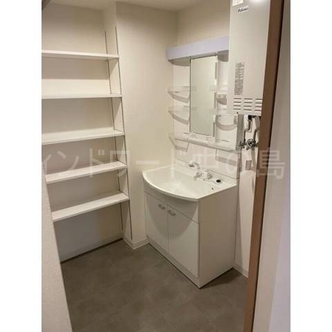 洗面設備　詳細は、ウィンドワード中の島店までご相談下さい。