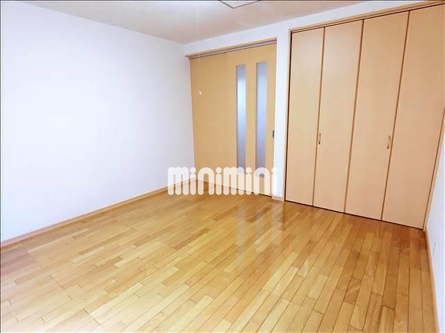 居室・リビング　８帖のリビングスペースです。