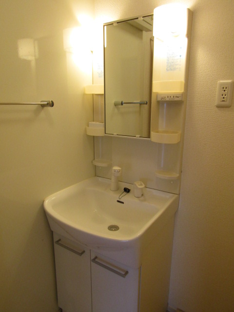 洗面設備　*別室参考写真