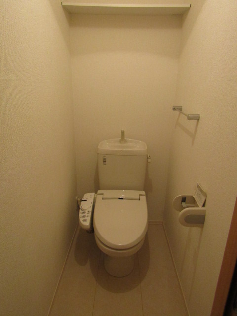 トイレ　*別室参考写真