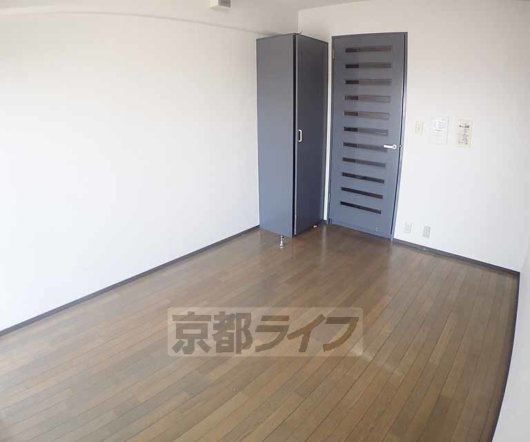 居室・リビング　広めのお部屋です。