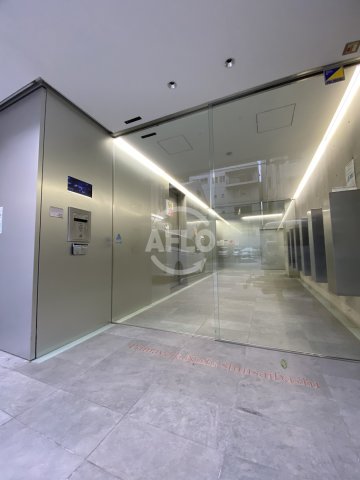 エントランス　Primavera Nishi Shinsaibashi（プ