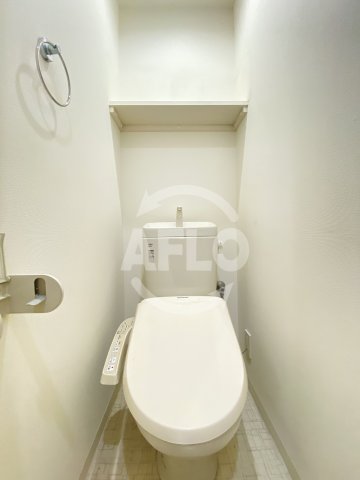 トイレ　Primavera Nishi Shinsaibashi（プ