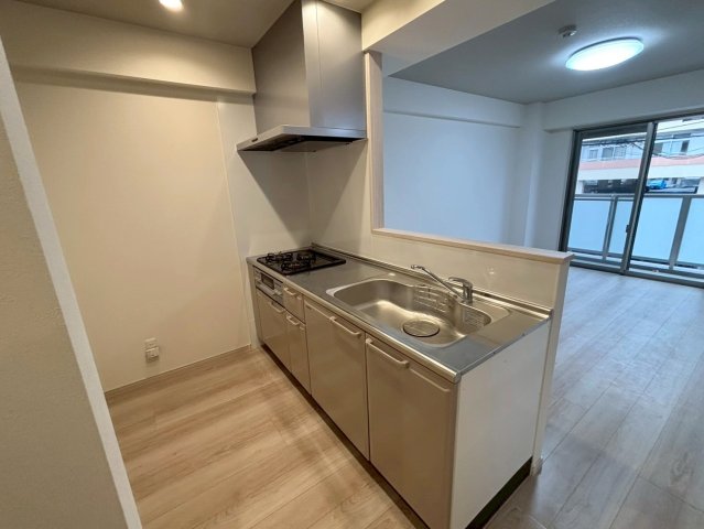 キッチン　サンマリン安里（ＴＣ）那覇市安里エリア