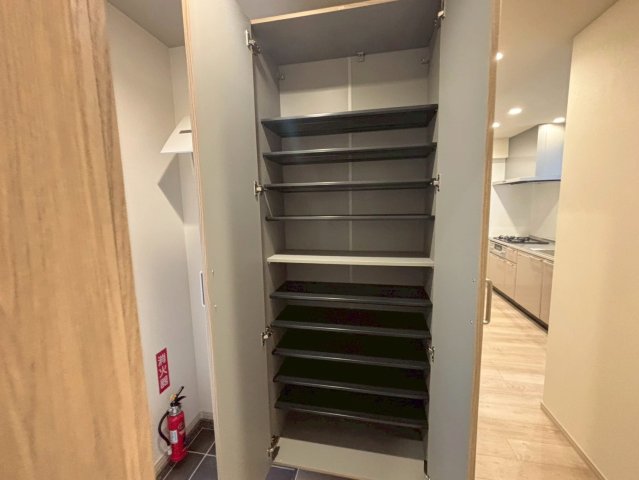 玄関　サンマリン安里（ＴＣ）那覇市安里エリア