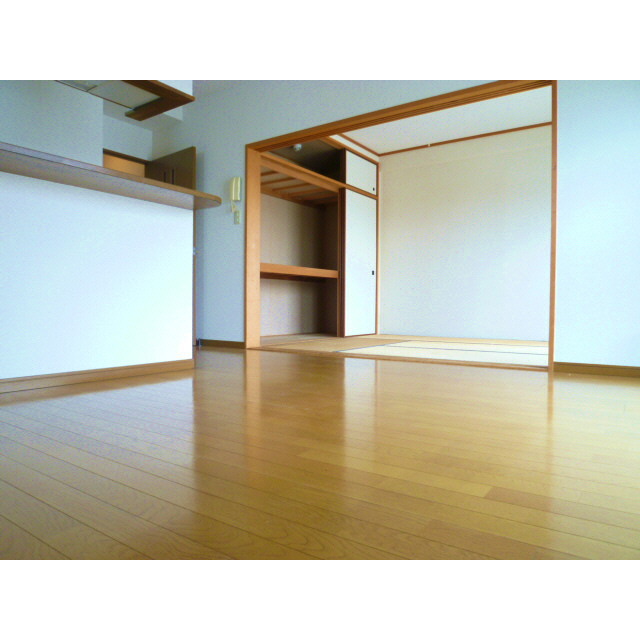 居室・リビング　リビング