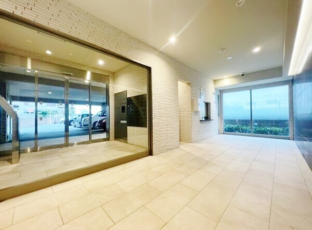 エントランス　エントランス・防犯カメラ・オートロック