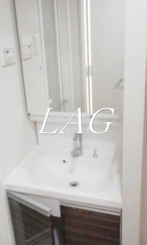 洗面設備　独立洗面台です。