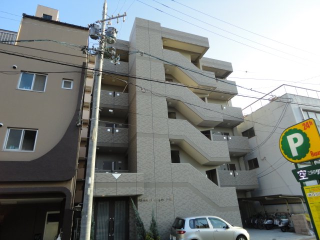 建物外観　外観写真（昼）