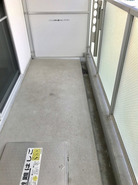 バルコニー　バルコニー