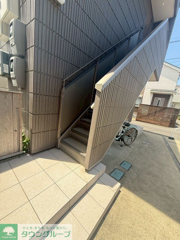 エントランス　庭