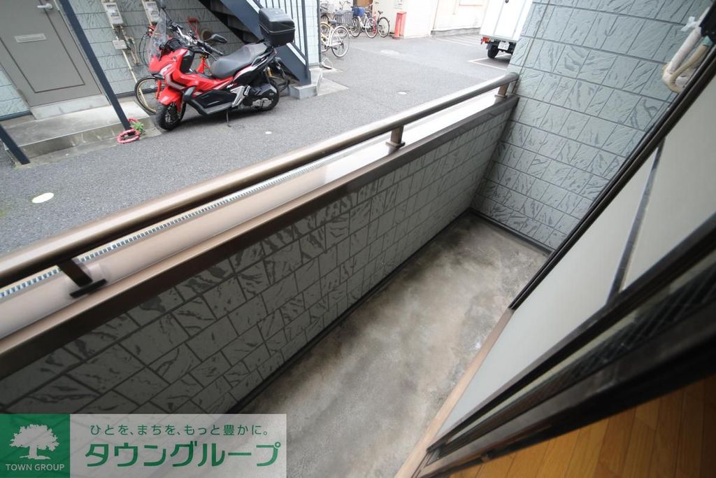 バルコニー　バルコニー
