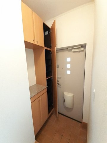 玄関　ゆったりとした玄関です