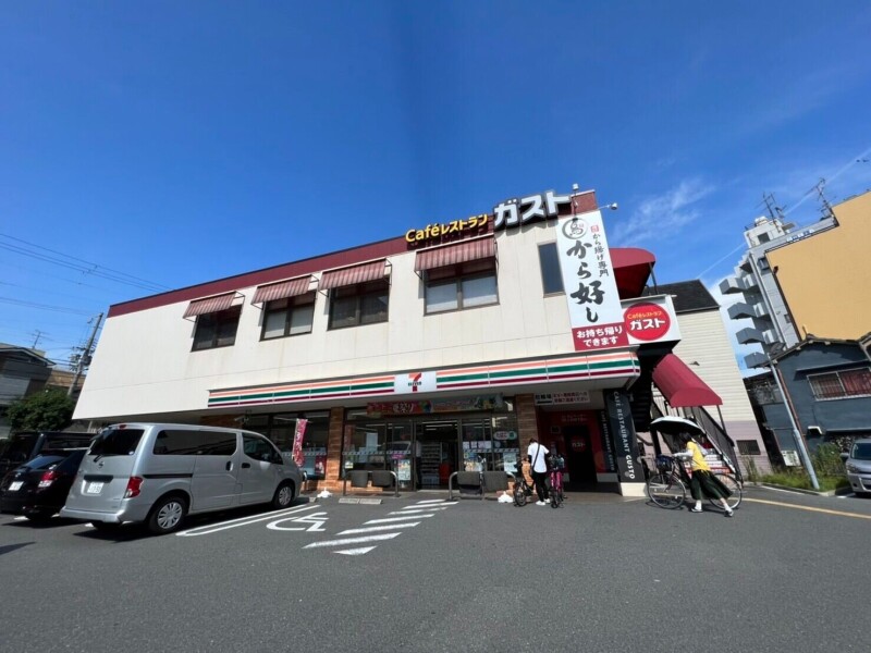 コンビニ　セブンイレブン大阪林寺二丁目店（コンビニ）まで657m