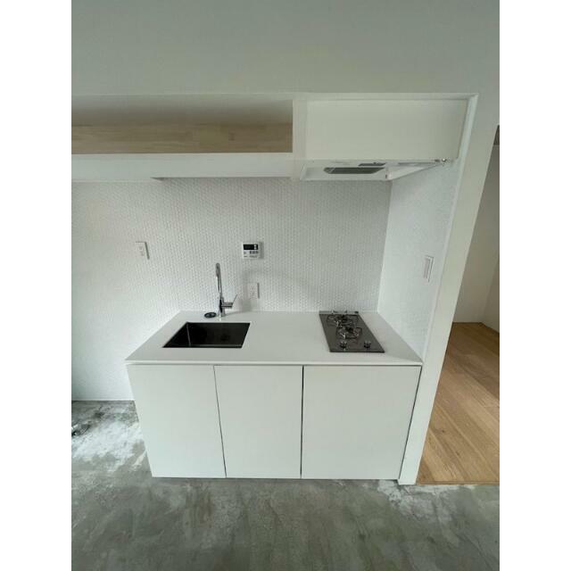キッチン　※別部屋参考写真