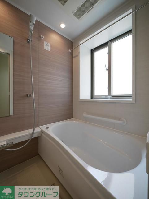 バス・シャワールーム　※写真は同タイプ住戸です。
