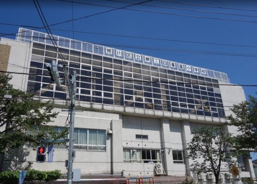 小学校　荒川区立第三日暮里小学校（小学校）まで195m