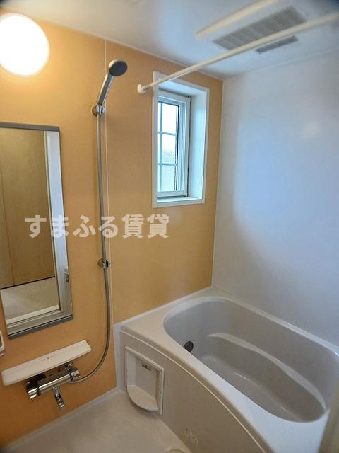 バス・シャワールーム　同仕様　同施工会社　風呂
