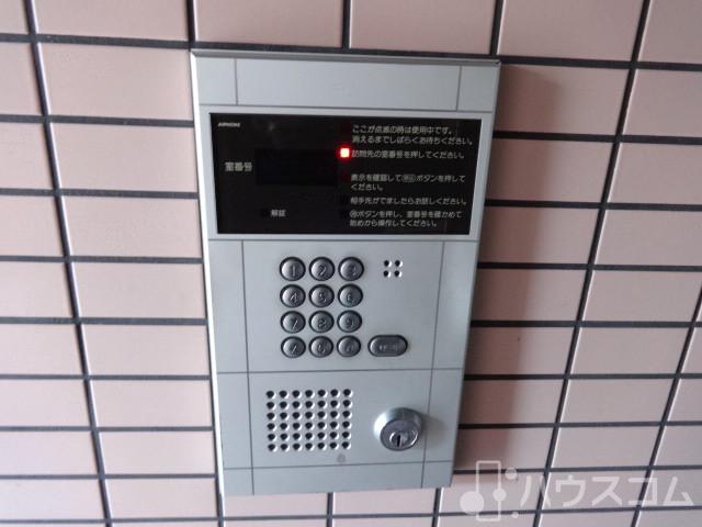 その他共有部分　オートロック付きです。