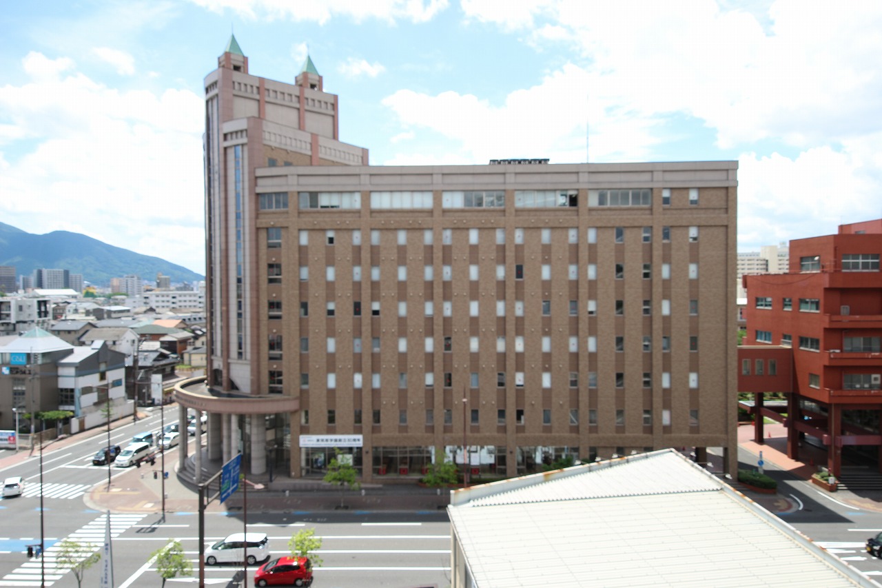 大学・短大　私立東筑紫短期大学（大学・短大）まで257m