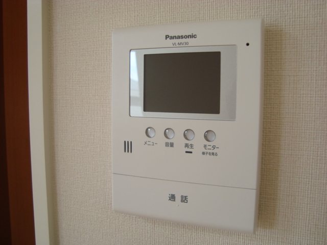 セキュリティ　来た人顔が分かるので安心です。