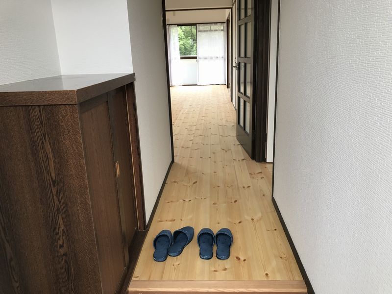 玄関　同タイプ別室です。
