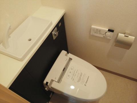 トイレ　トイレ