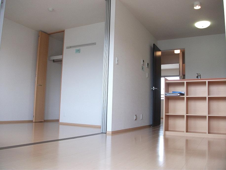 居室・リビング　同タイプ物件の内観イメージです。