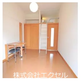 居室・リビング　家具家電付きです。