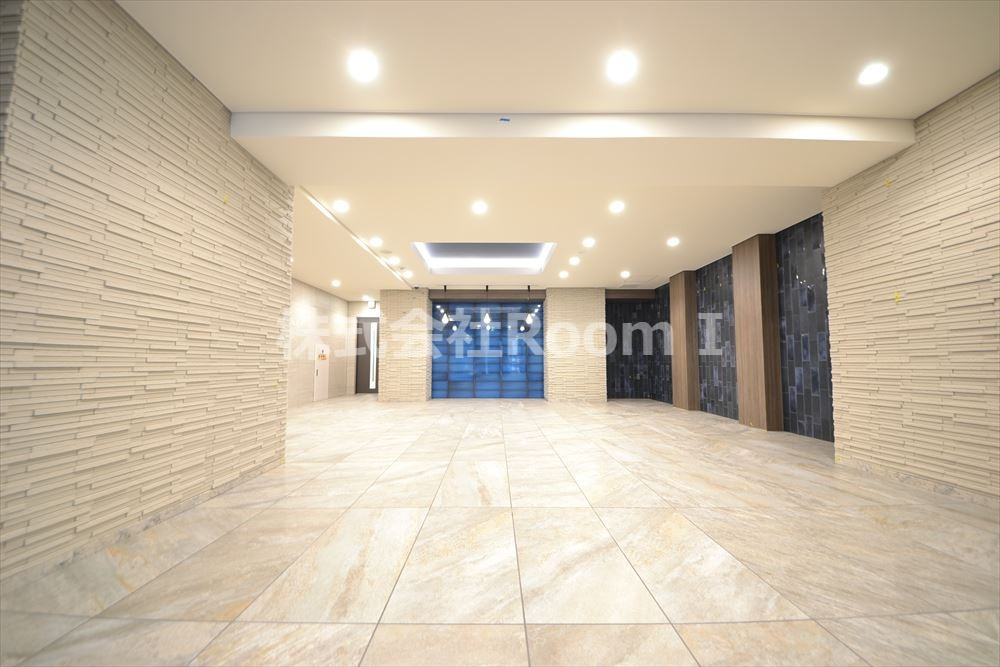 エントランス　建物の内部です