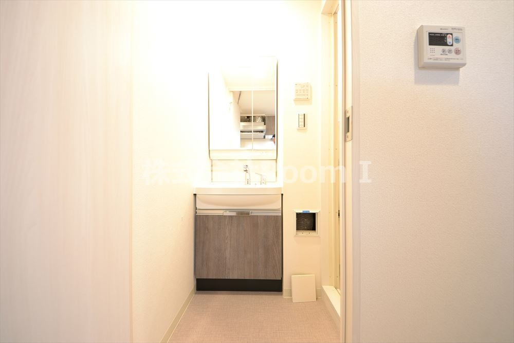 洗面設備　忙しい朝には欠かせない洗面所です