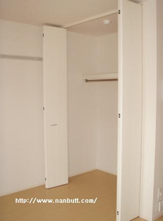 収納　クローゼット