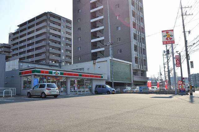 【広島市西区井口明神のマンションのコンビニ】