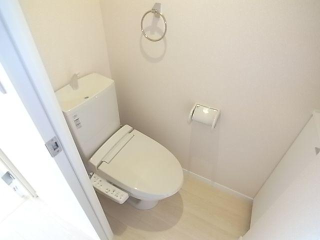 近鉄大阪線 五位堂駅 徒歩4分 2階建 築12年のトイレ写真