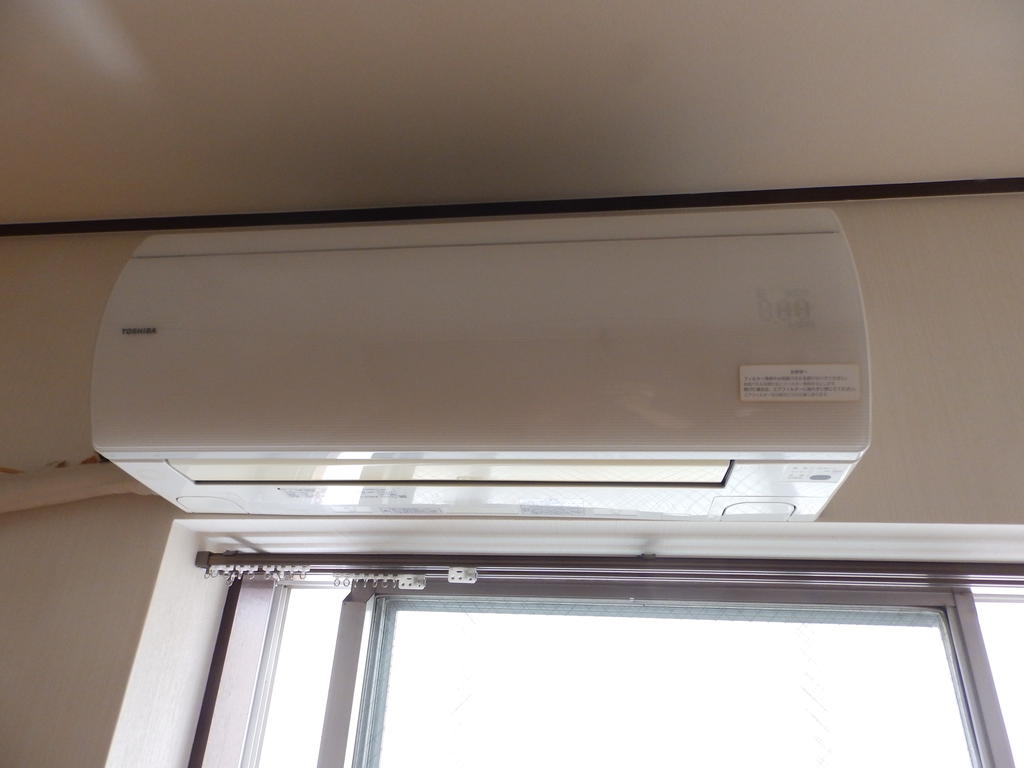 その他設備　エアコン３台付