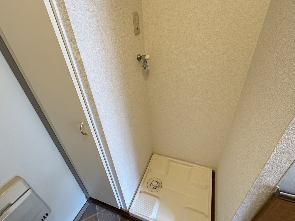 ＪＲ中央線 荻窪駅 徒歩13分 2階建 築21年の内装写真