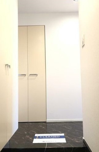 玄関　他部屋参考写真