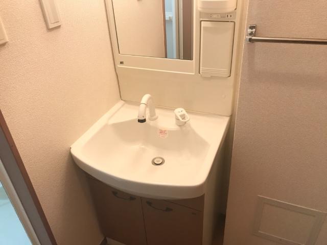 洗面設備　洗髪洗面化粧台