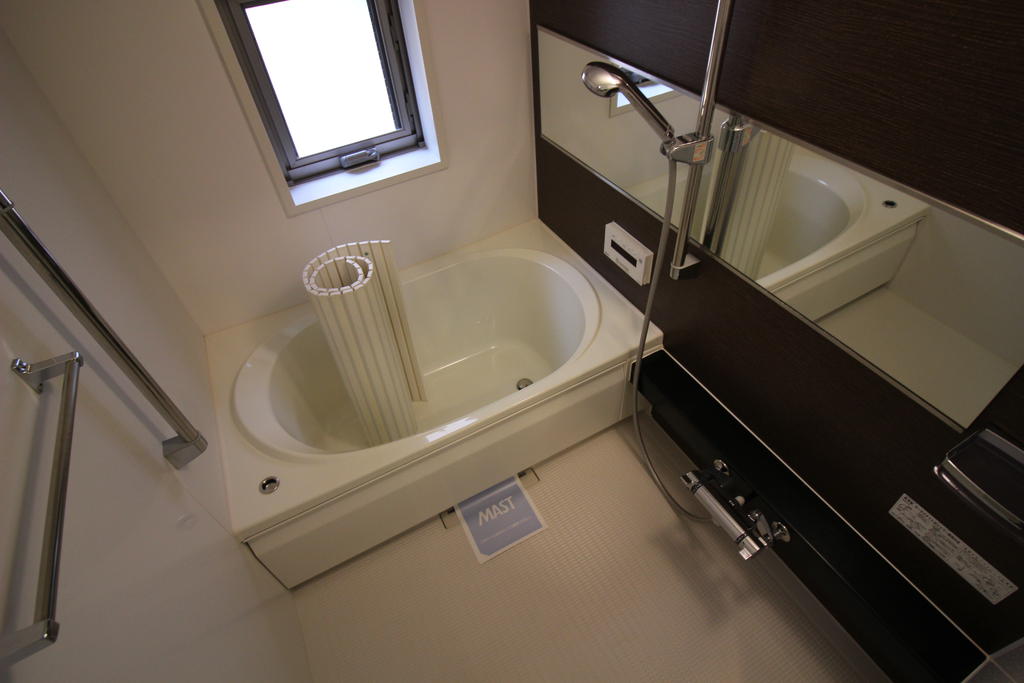 バス・シャワールーム　浴室を撮影