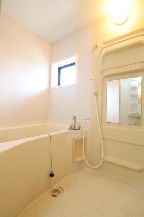 バス・シャワールーム　日々の疲れを癒すお風呂付です