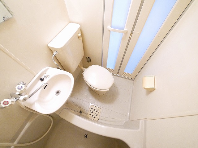 トイレ　ゆったりとした空間のトイレです