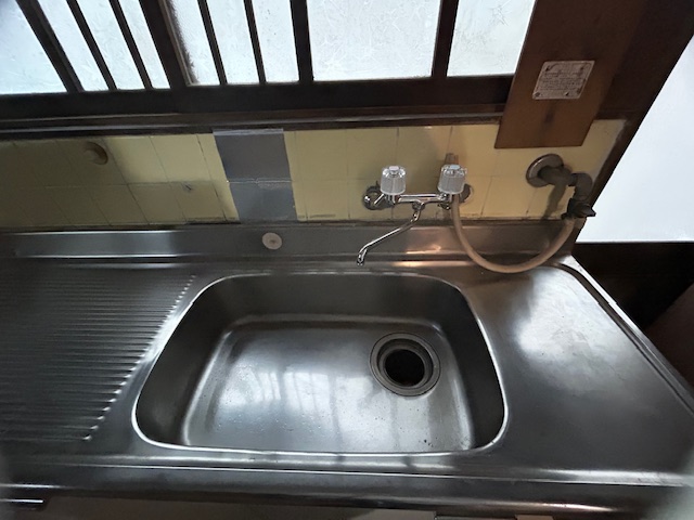 近鉄長野線 富田林駅 徒歩13分 2階建 築57年のキッチン写真