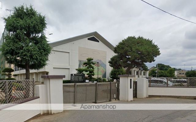 中学校　土浦市立土浦第四中学校（中学校）まで1285m