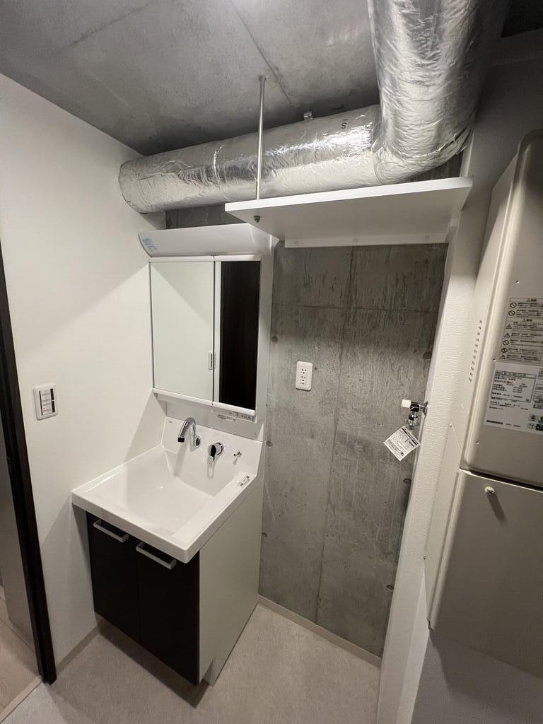 洗面設備　独立洗面台※同タイプ別部屋写真
