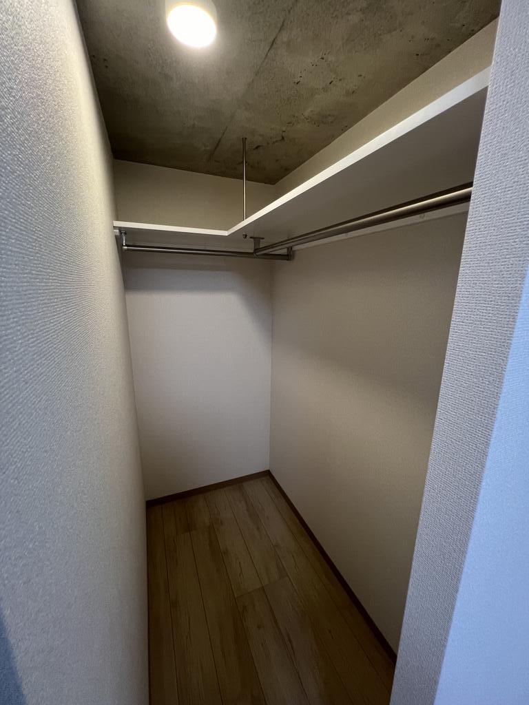 収納　ウォークインクローゼット※同タイプ別部屋写真
