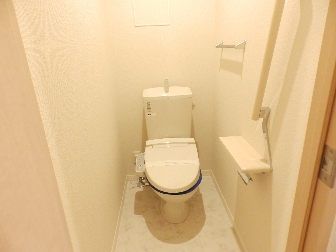 トイレ　ウォシュレット