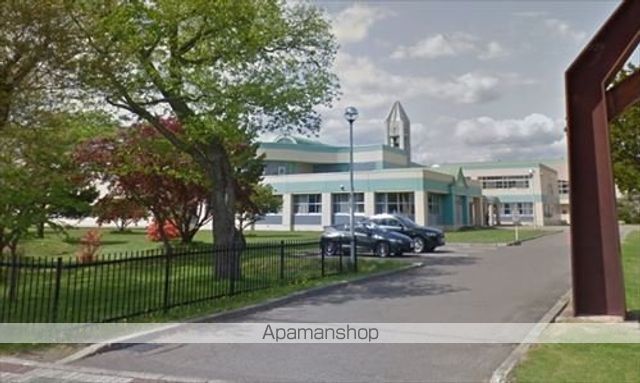 小学校　士幌小学校（小学校）まで9769m