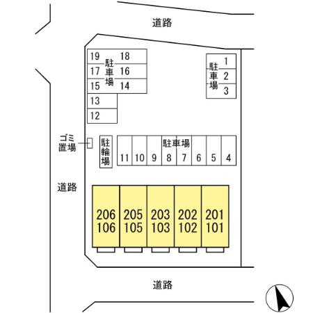 【Wood Village IIの駐車場】