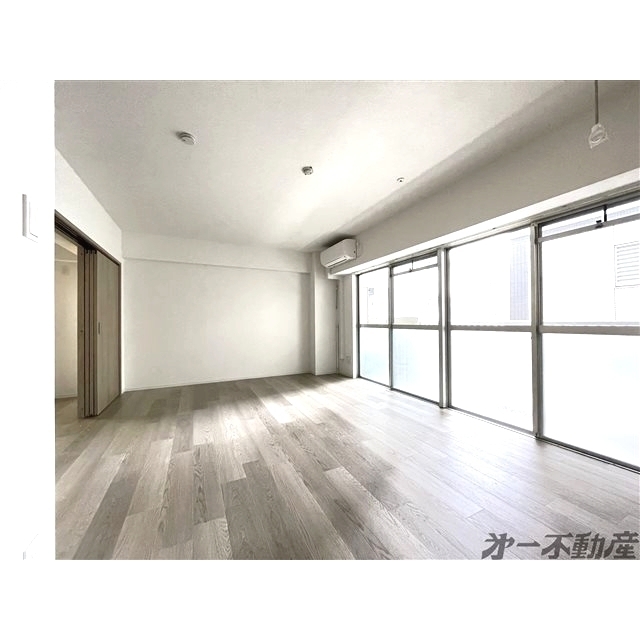 建物外観　洋室