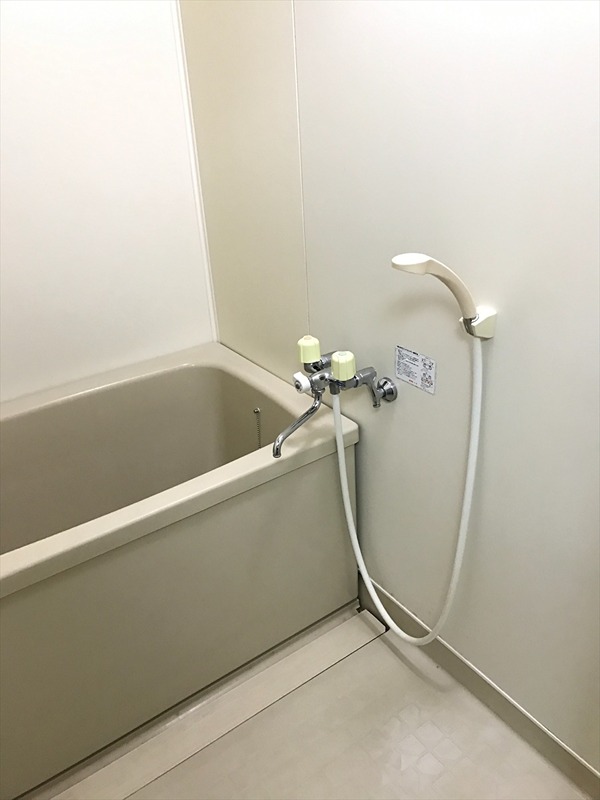 バス・シャワールーム　浴室の様子